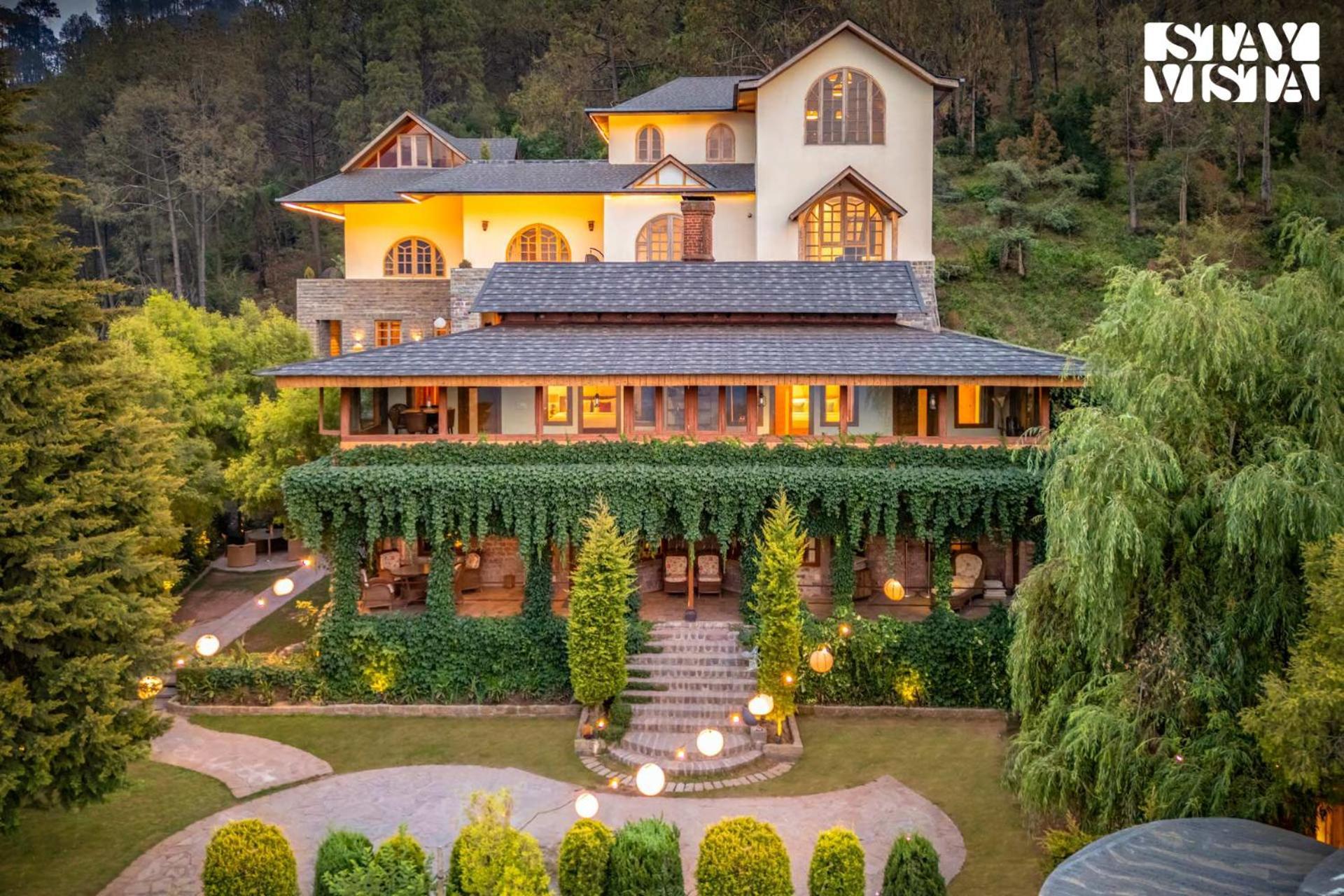 Stayvista At Sylvana Villas With Lawn, Bbq And Jacuzzi Kasauli Exterior foto