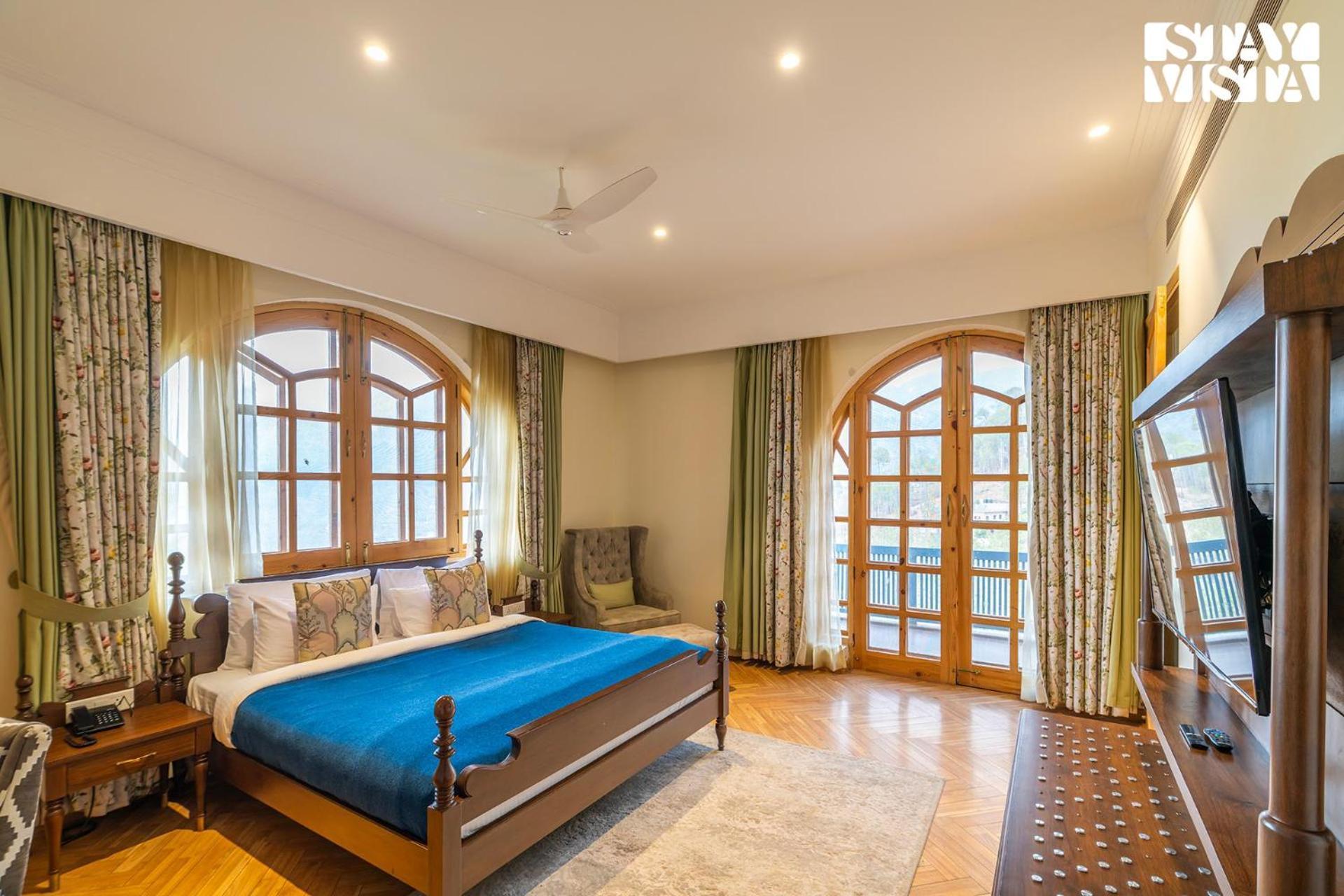Stayvista At Sylvana Villas With Lawn, Bbq And Jacuzzi Kasauli Exterior foto